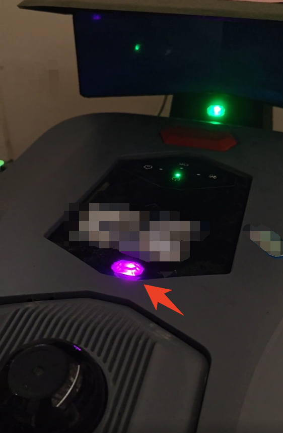 亮紫灯.png